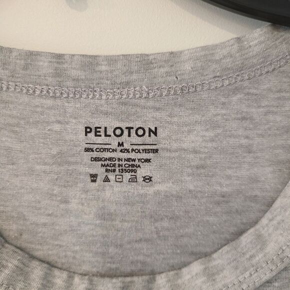PELOTON TANK TOP SIZE MEDIUM - Picture 3 of 4